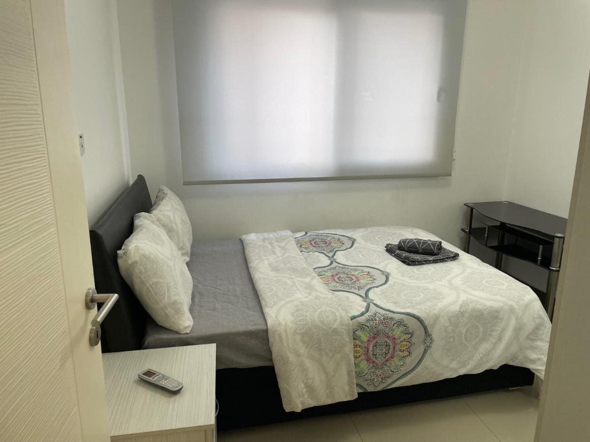 Apartamento Girne Merkez Cozy 2+1 Daire Wifi +Netflix Exterior foto